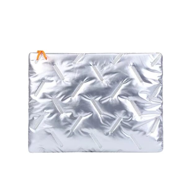 Ablemen Laptop Metallic Sleeve for Tablet/Notebook 14 in - Silver