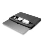 Tomtoc Light (A18) MacBook Protection Sleeve ซองกระเป๋าสำหรับ Laptop / MacBook ขนาด 15″ – Gray - Image 4