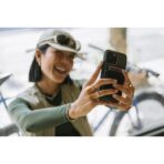 UAG Metropolis Wallet ที่เก็บบัตรติดหลังมือถือ – Kevlar Mallard - Image 18