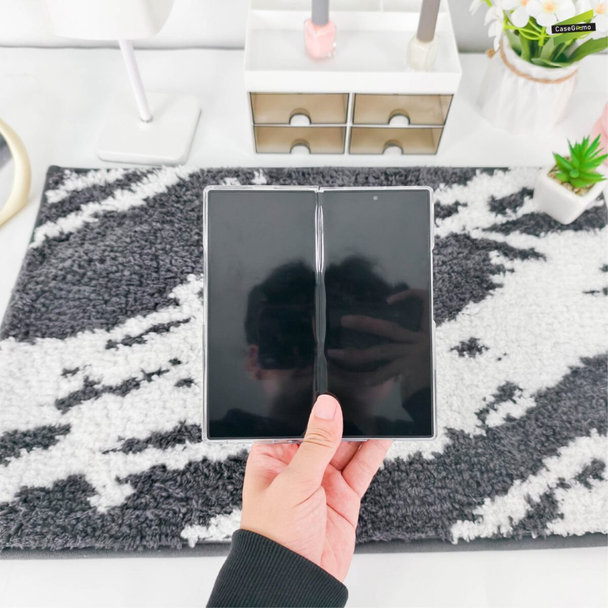 Gizmo Defense Hinge Magnetic Case เคส Samsung Galaxy Z Fold 8 Ultra - Clear - Image 6