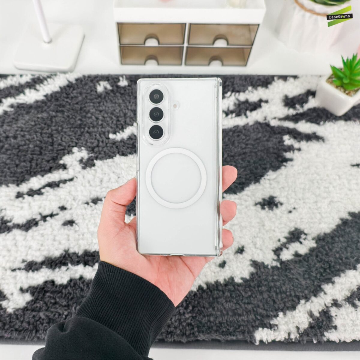 Gizmo Defense Hinge Magnetic Case เคส Samsung Galaxy Z Fold 8 Ultra - Clear - Image 5