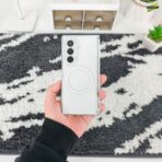 Gizmo Defense Hinge Magnetic Case เคส Samsung Galaxy Z Fold 8 Ultra - Clear - Image 5